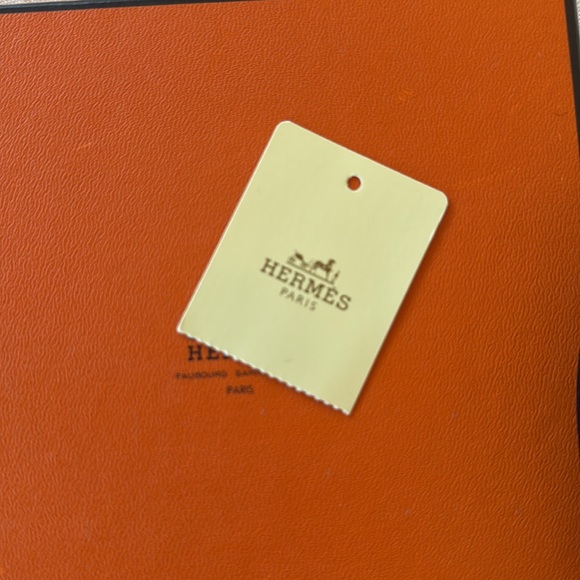 Hermès Black Belt with 24k plated gold buckle - Picture 8 of 9